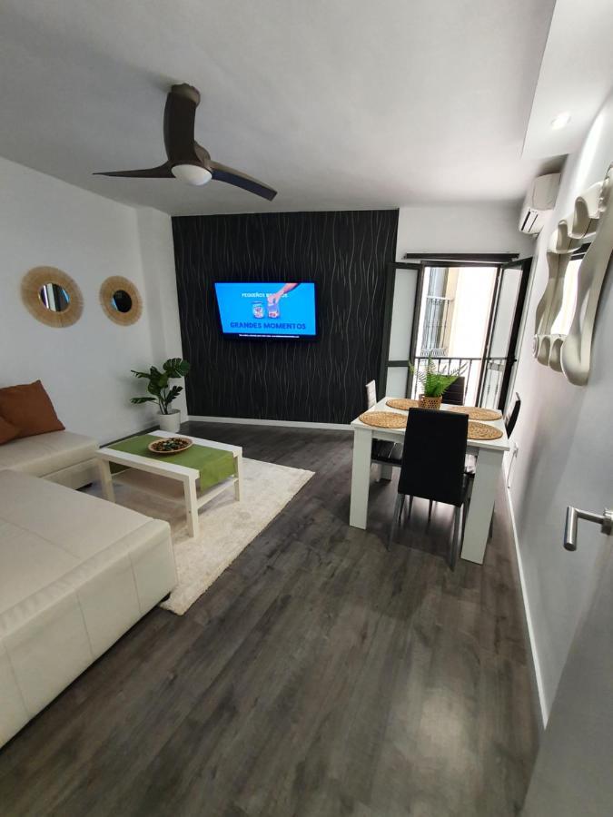 Tribuna Deluxe Malaga Bagian luar foto