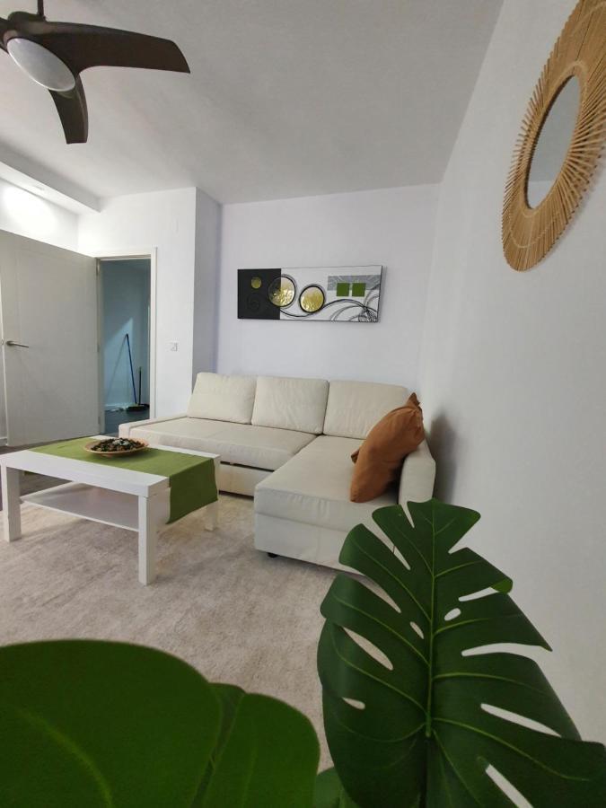 Tribuna Deluxe Apartment Malaga Bagian luar foto