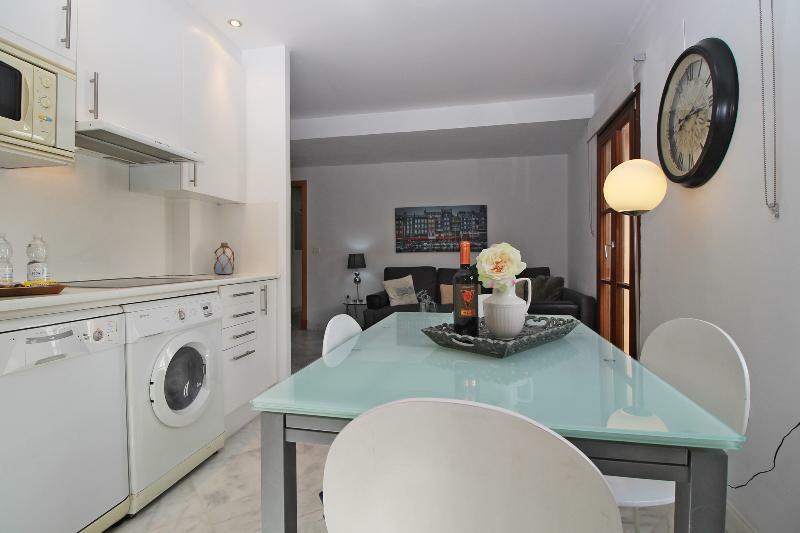 Tribuna Deluxe Apartment Malaga Bagian luar foto